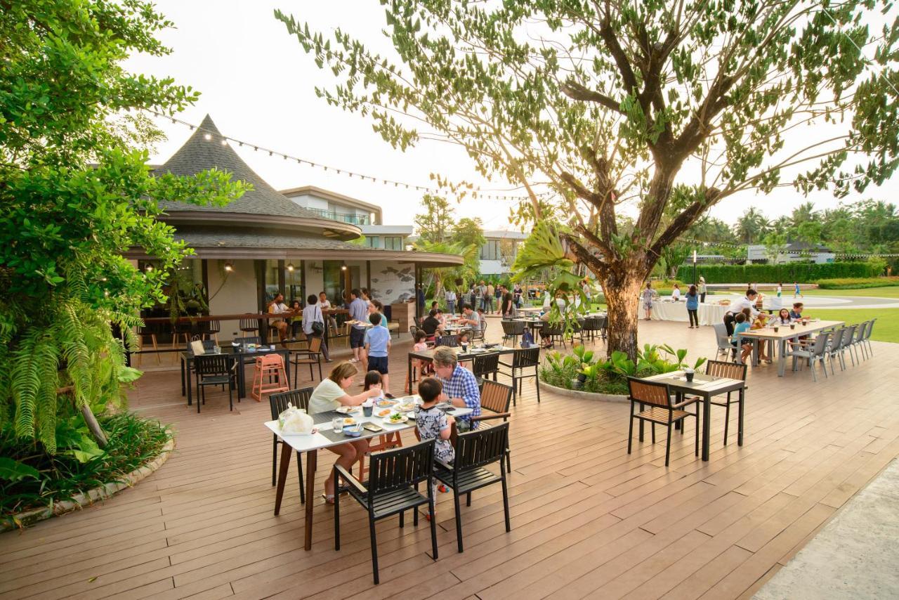 Na Tree Tara Riverside Resort Amphawa Damnoensaduak Exterior photo