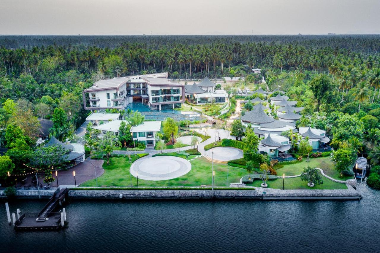 Na Tree Tara Riverside Resort Amphawa Damnoensaduak Exterior photo