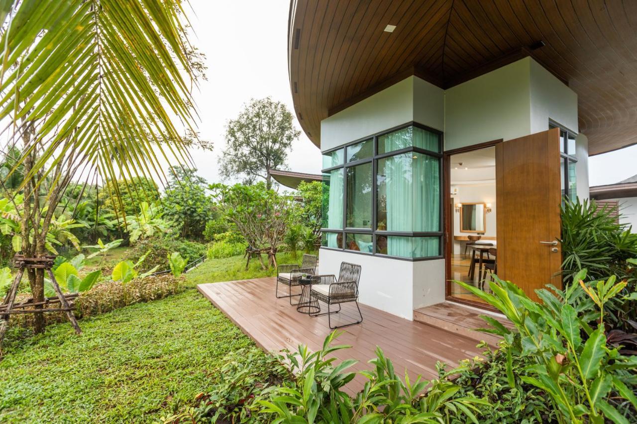Na Tree Tara Riverside Resort Amphawa Damnoensaduak Exterior photo